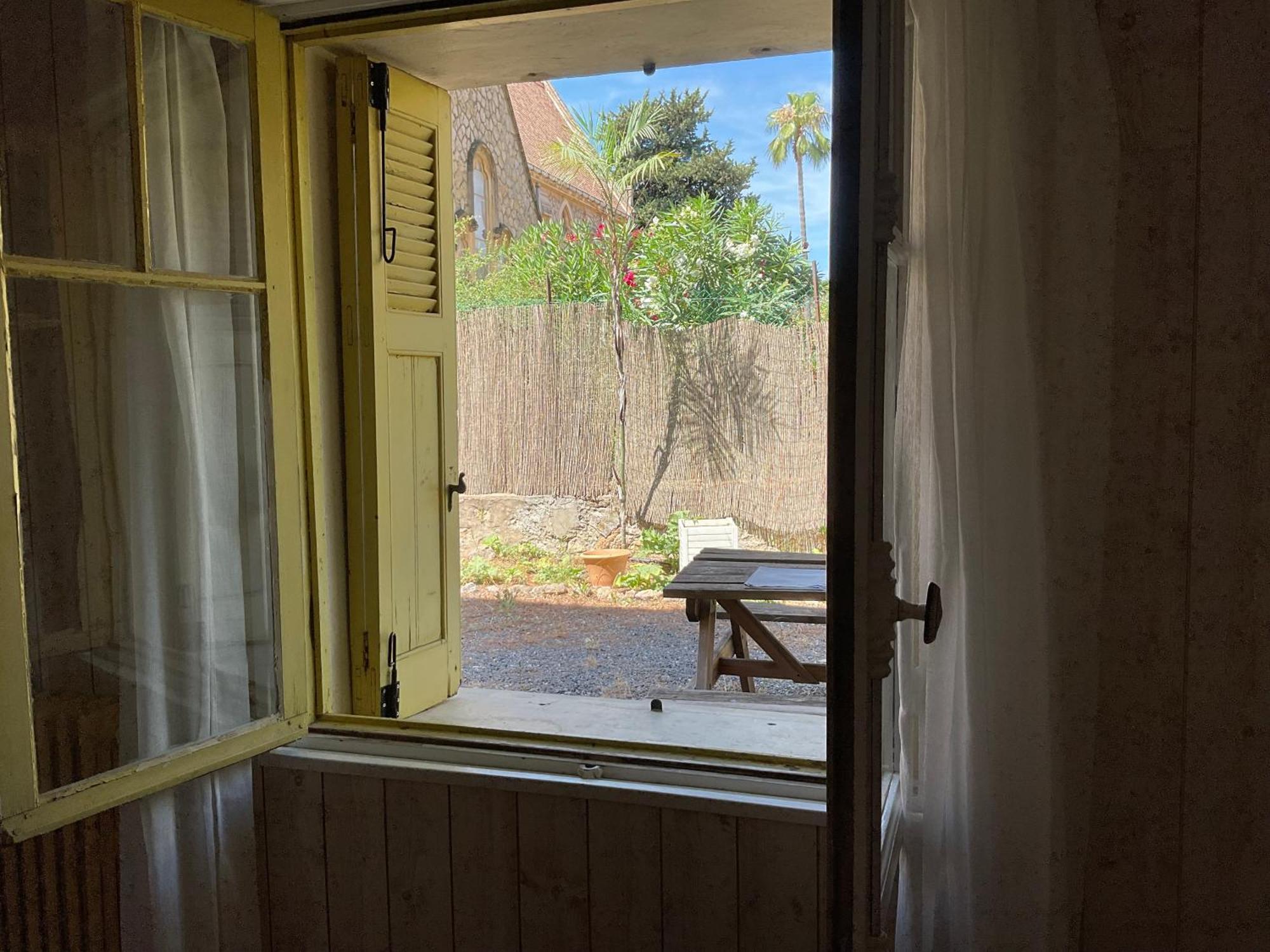 Villa La Provence อิแยร์ ภายนอก รูปภาพ